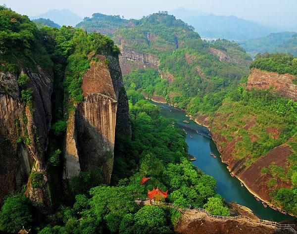 武夷山景點(是跟團好還是自由行好)