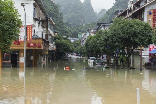 桂林陽朔縣暴雨(陽朔的路都被淹了嗎)