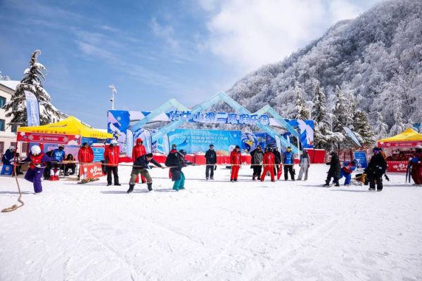 欒川伏牛山滑雪場(chǎng)(適合大人玩嗎)