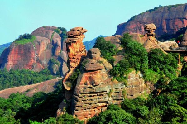 江西旅游必去十大景點(你最想去江西的哪座山)