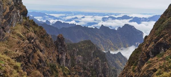 神農(nóng)架風(fēng)景區(qū)(還有哪些值得一看的地方)